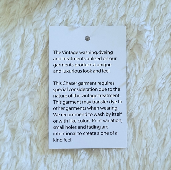 Chaser The Who🎶 "Live In Concert '82" Graphic Tee👕 - NWT - Picture 7 of 14